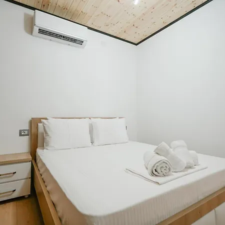 Ora 公寓 Gjirokastër