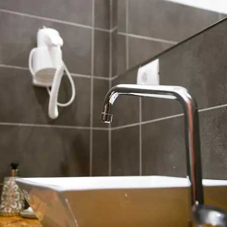 Apartament Ora Gjirokastra